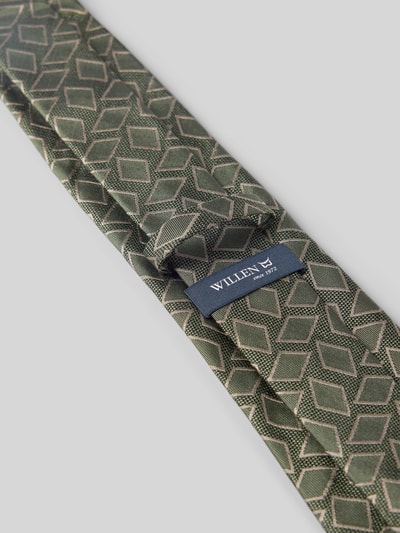 Produktfoto, Krawatte aus Seide im Allover-Look (7,5 cm) von Willen, grüne Grundfarbe mit geometrischem Muster und Label-Detail, feine Textur