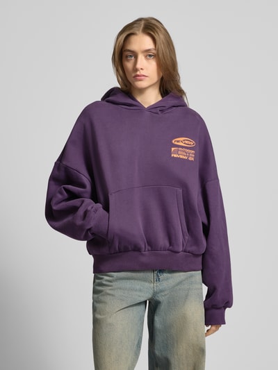 Review Hoodie mit Label-Print Purple 4