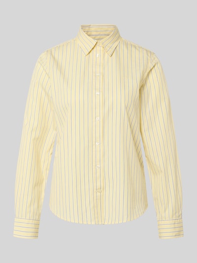 Produktfoto, Regular Fit Bluse mit Label-Stitching Modell 'ONEBUY' von Gant aus reiner Baumwolle, gelb-weiß gestreift, Knopfleiste, Hemdblusenkragen, Damen Bluse, Rückenlänge 65 cm, Ärmellänge 61 cm.
