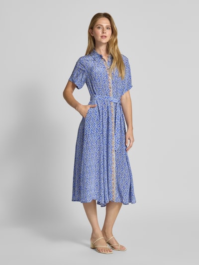 LOLLYS LAUNDRY Hemdblusenkleid aus Viskose mit Bindegürtel Modell 'Blake' Royal 1