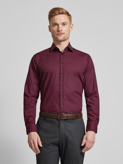 Christian Berg Men Regular Fit Business-Hemd mit Kentkragen Aubergine 4