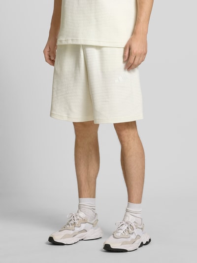 adidas Sportswear Korte broek met structuurmotief en labelstitching Offwhite - 4