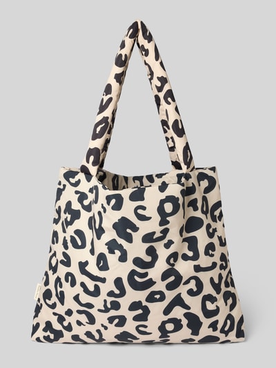 Produktfoto, Tote Bag mit Allover-Animal-Print von Studio Noos in Beige mit schwarzen Mustern, offenem Hauptfach und Logo-Detail, große Maße
