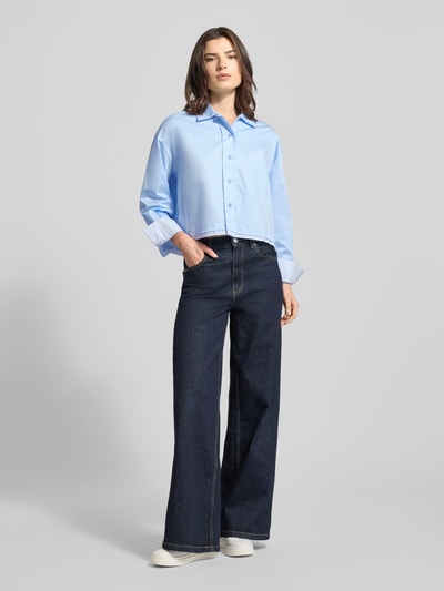 Rich & Royal Cropped Hemdbluse in Layering-Optik Hellblau 1