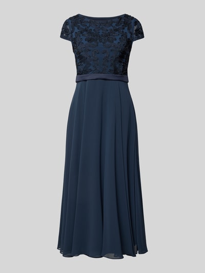 Produktfoto, Cocktailkleid mit Stitchings und Perlen von Christian Berg Cocktail, mieszanka materiałów z dodatkiem streczu, linia a, sukienka midi, hafty, perły, okrągły dekolt, długość tyłu w rozmiarze 36: 124 cm, szerokość w rozmiarze 36: 45 cm
