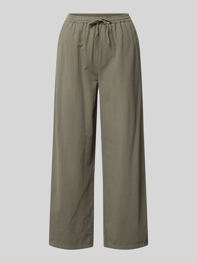 Produktfoto, Stoffhose in verkürzter Passform Modell 'CISSIE' von Soyaconcept aus Reine Baumwolle, Wide Leg, elastischer Bund mit Tunnelzug, Farbe Oliv, glatte Struktur, Damen