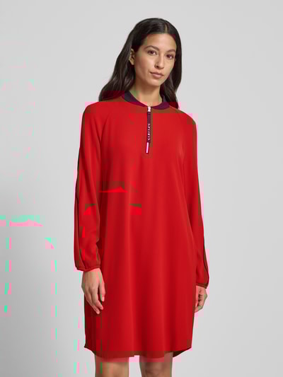 Marc Cain Knielanges Kleid mit geripptem Stehkragen Rot 4