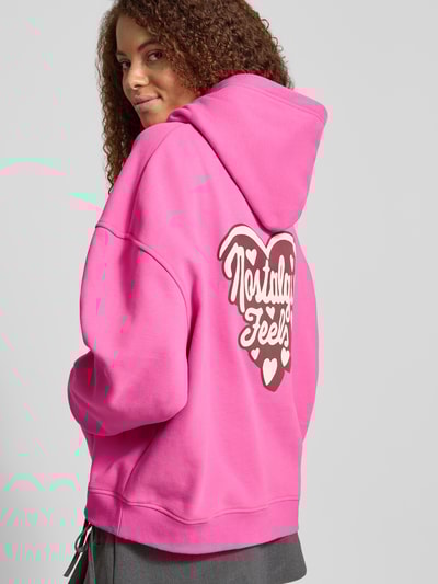 OH APRIL Hoodie met motiefprint aan de achterkant, model 'Nostalgia Heart' Felroze - 3