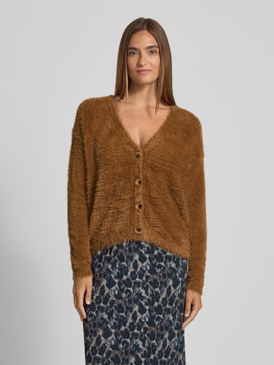Christian Berg Woman Strickcardigan mit V-Ausschnitt Cognac 4