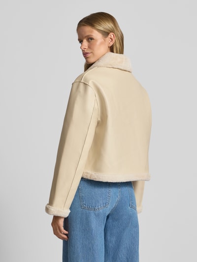 Review Kurtka z obszyciem ze sztucznego futra Złamany biały 5