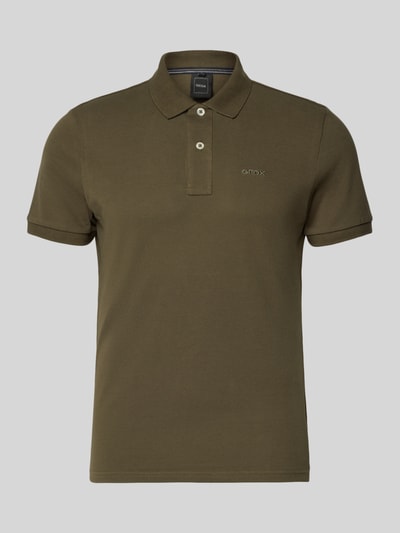 Produktfoto, Slim Fit Poloshirt mit Logo-Stitching von Geox in Oliv, reine Baumwolle, Strukturmuster, kurzärmelig, Polokragen