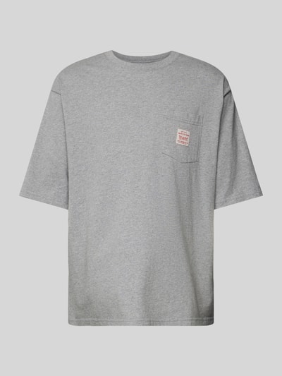 Levi's® T-shirt met borstzak Lichtgrijs gemêleerd - 2