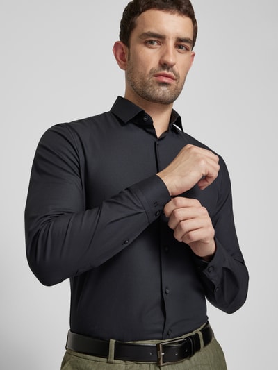 OLYMP No. Six Slim Fit Business-Hemd mit Haifischkragen Modell 'Modern Kent' Black 3