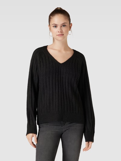 Gina Tricot Strickpullover in unifarbenem Design mit V-Ausschnitt Black 4