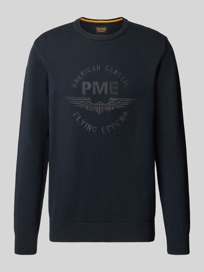 Produktfoto, Strickpullover aus reiner Baumwolle mit Logo-Stickerei von PME Legend in Dunkelblau, Rundhalsausschnitt, gerippte Abschlüsse, Regular Fit, klare Textur