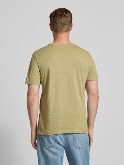 MCNEAL T-shirt o kroju regular fit z okrągłym dekoltem Trzcinowy 5