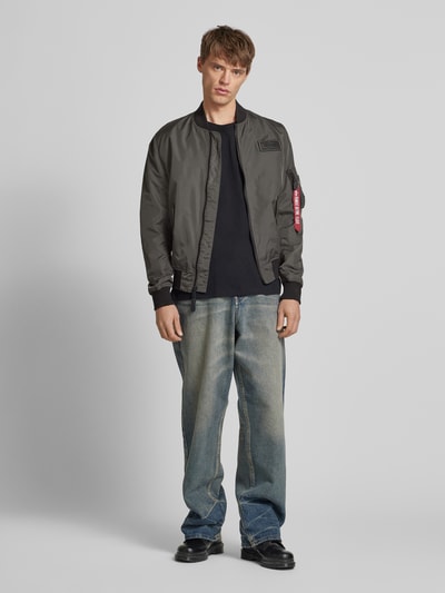 Alpha Industries Bomberjacke mit Label-Badge Anthrazit 1