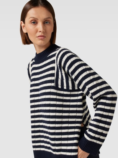 Weekend Max Mara Strickpullover aus Schurwolle Modell 'BIRD' Marine 3