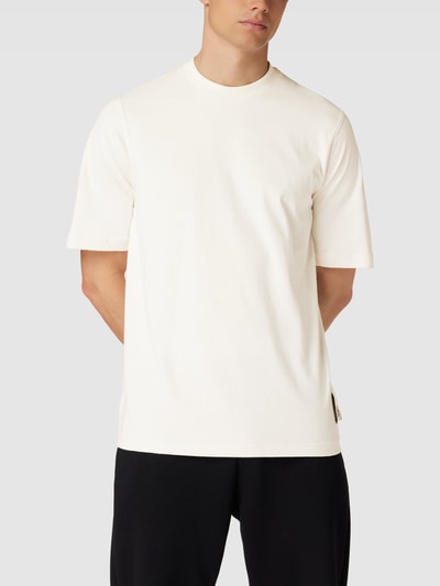ADIDAS SPORTSWEAR T-Shirt mit Label-Detail Modell 'CAPS TEE' Offwhite 4