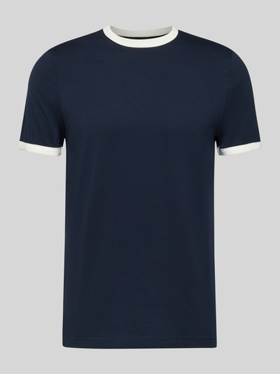 Produktfoto, Slim Fit T-Shirt mit Rundhalsausschnitt von MCNEAL in Dunkelblau mit weißen Bündchen, reine Baumwolle, kurzärmeliges Design