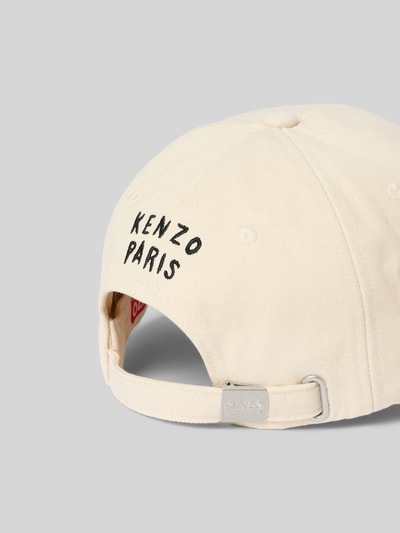 Produktfoto, Basecap aus reiner Baumwolle von Kenzo, cremefarben, verstärkter Schirm, Label-Stitching, verstellbarer Riegel, Belüftungslöcher