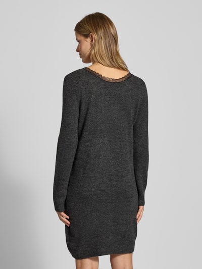 Only Tailliertes Strickkleid mit V-Ausschnitt Modell 'TAMMY' Dunkelgrau Melange 5