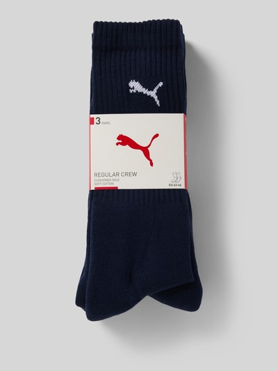 Produktfoto, Sportsocken im 3er-Pack von PUMA aus Baumwoll-Mix mit Stretch-Anteil, Unifarbenes-Design, Strukturmuster, Label-Stitching