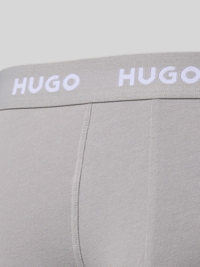 Produktfoto, Slim Fit Trunks aus Baumwoll-Mix im 3er-Pack Modell 'PACK' von HUGO, Optik: Unifarben, Label-Schriftzug auf elastischem Bund, Materialverarbeitung: Stretch-Jersey, Multipack: 3er-Pack, glatte Textur