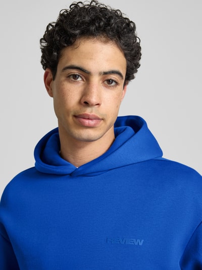 REVIEW Hoodie mit Känguru-Tasche Royal 3