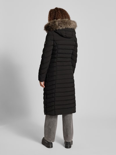 Superdry Płaszcz pikowany z dwustronnym zamkiem błyskawicznym model ‘FUJI’ Czarny 5