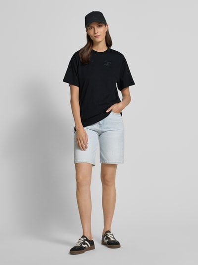 HUGO T-shirt o kroju relaxed fit z wyhaftowanym logo i okrągłym dekoltem Czarny 1