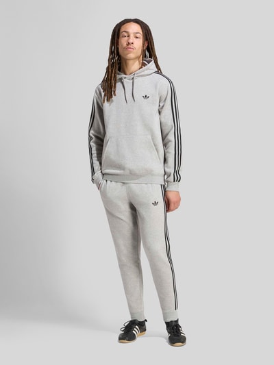 adidas Originals Slim Fit Sweathose aus Baumwoll-Mix Mittelgrau Melange 1
