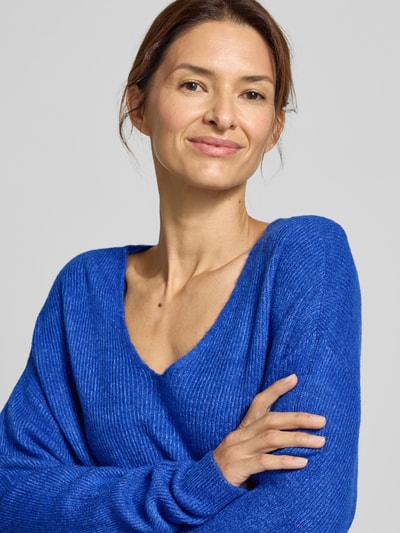 VERO MODA Regular fit gebreide pullover met V-hals, model 'CREWLEFILE' Koningsblauw gemêleerd - 3