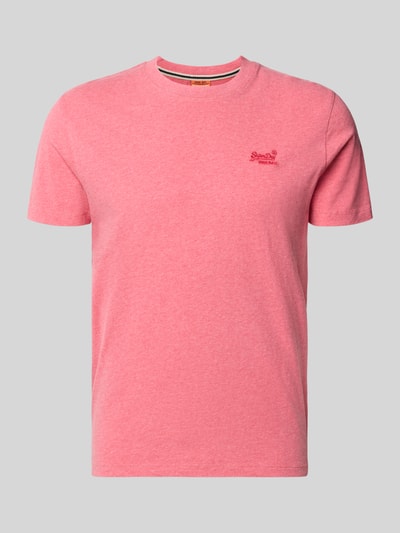 Produktfoto, Regular Fit T-Shirt mit Logo-Stitching von Superdry in Rosa, Reine Baumwolle, Rundhalsausschnitt, Rückenlänge 69 cm bei Größe M.