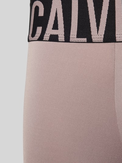 Calvin Klein Underwear Obcisłe bokserki z elastycznym paskiem z logo w zestawie 3 szt. Bordowy 2