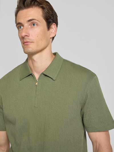 MCNEAL Koszulka polo o kroju regular fit z krótkim zamkiem błyskawicznym Oliwkowy 3