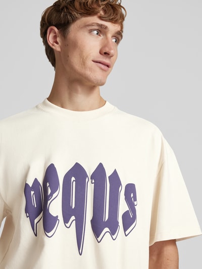 PEQUS T-shirt met labelprint, model 'Mythic Logo' Zand - 3