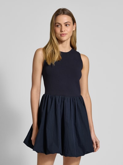 P&C* curated by GLAMOUR Minikleid mit Rundhalsausschnitt Marine 4
