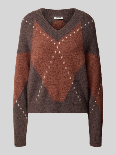 Produktfoto, Relaxed Fit Strickpullover aus Woll-Mix mit Alpaka-Anteil von DRYKORN, braunes Allover-Muster, V-Ausschnitt, weiche Textur