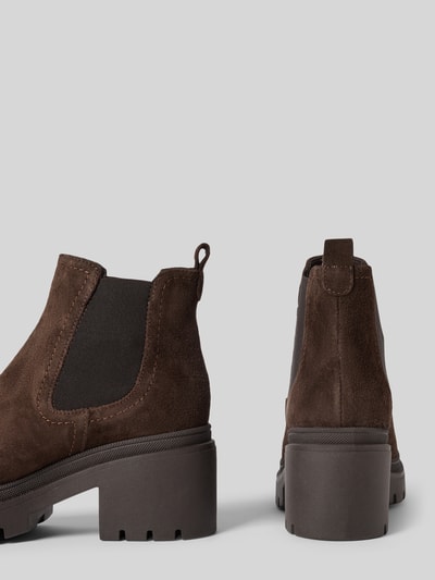 Produktfoto, dunkelbraune Boots aus echtem Leder von Tamaris mit schwarzem Elastik-Einsatz und grober Profilsohle, Damen Stiefel / Boots