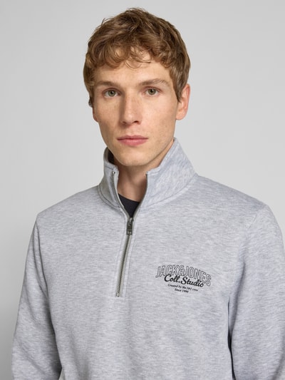 Jack & Jones Sweatshirt met opstaande kraag, model 'AKOTO' Lichtgrijs gemêleerd - 3