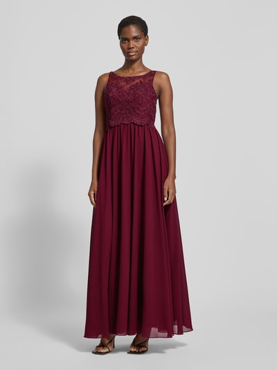 Laona Abendkleid mit Ziersteinen und floralen Stickereien Bordeaux 4