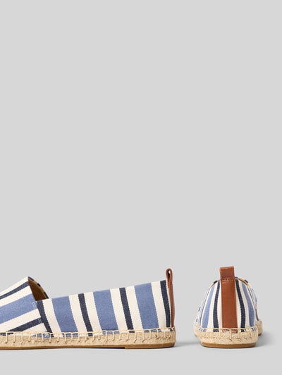 Produktfoto, Espadrilles mit Logo-Applikation Modell 'CAMERYN III' von Lauren Ralph Lauren in Melange-Optik, Rund, flach, leicht strukturierte Sohle, Materialverarbeitung Häkel, Canvas.