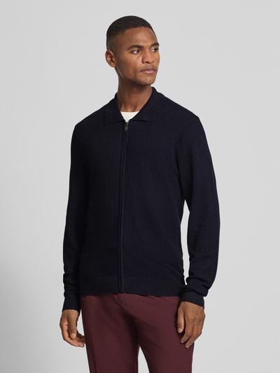 MCNEAL Slim Fit Strickjacke aus Viskose-Mix mit Umlegekragen Marine 4
