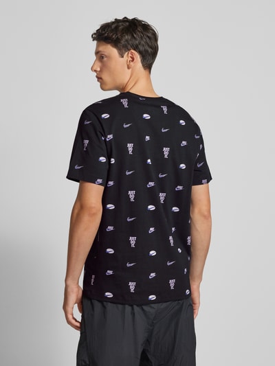 Nike T-Shirt mit Label-Print Black 5