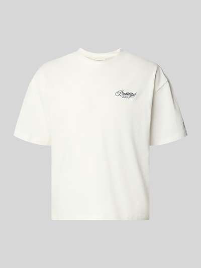Produktfoto, weißes Herren T-Shirt mit Rundhalsausschnitt, Relaxed-Fit aus Reine Baumwolle, Modell 'Oldtimer Race Tee' von PROHIBITED, glatte Textur