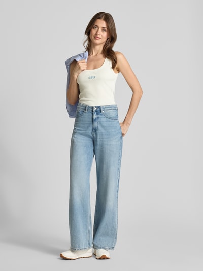 VERO MODA Top typu tank o kroju slim fit z mieszanki bawełny model 'DISA' Złamany biały 1