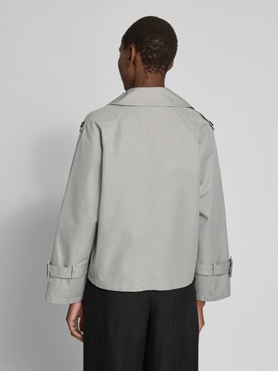 OAKWOOD Trenchcoat mit Leistentaschen Modell 'MARGOT' Hellgrau 5