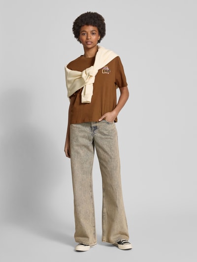 Marc O'Polo Denim T-Shirt mit Label-Print Mittelbraun 1