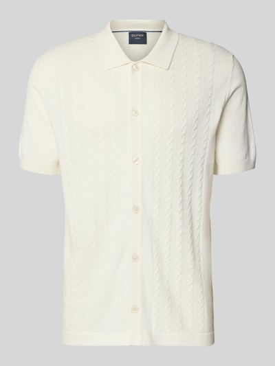 Produktfoto, Regular Fit Poloshirt mit 1/2-Arm von OLYMP Level Five aus Baumwoll-Mix in Creme mit Zopfmuster, Polokragen und Knopfleiste.